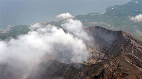 Sakurajima eruption would threaten many thousands of lives | World News ...