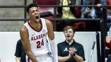 Alabama matches season high in AP basketball poll - al.com