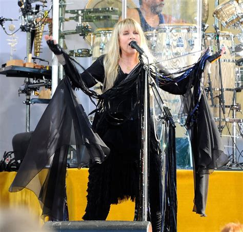 Stevie Nicks Shawl Style