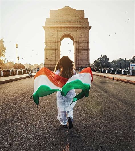 Interesting Facts About India Gate In Delhi | National flag india ...