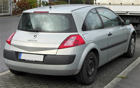 Fichier:Renault Mégane II Facelift rear 20091206.jpg — Wikipédia