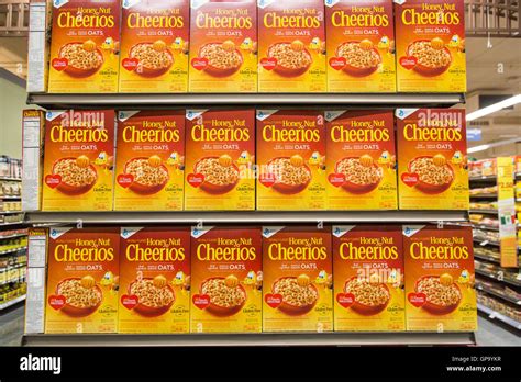 Cheerios cereal boxes hi-res stock photography and images - Alamy