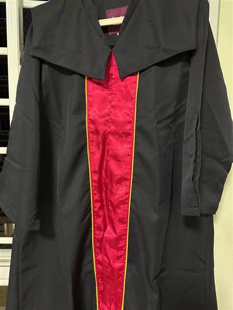 Temasek Polytechnic Graduation Gown, Men's Fashion, Coats, Jackets and ...