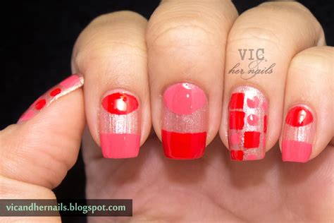 Vic and Her Nails: #NAGGDay15 - Round & Square
