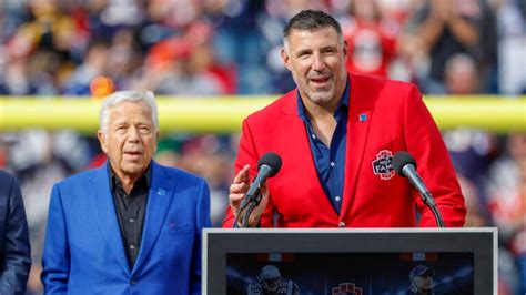 Ian Rapoport: Mike Vrabel's Patriots visit factored in Titans firing