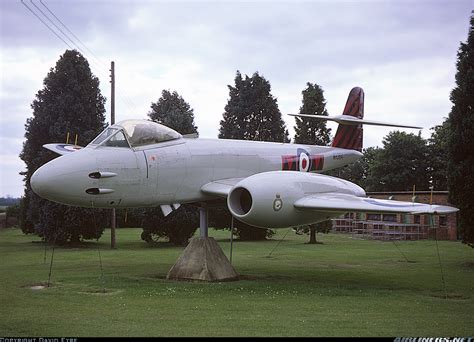 Gloster Meteor F8 - UK - Air Force | Aviation Photo #1342490 | Airliners.net