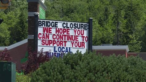 Fall River bridge construction creates a community divided | CBC News