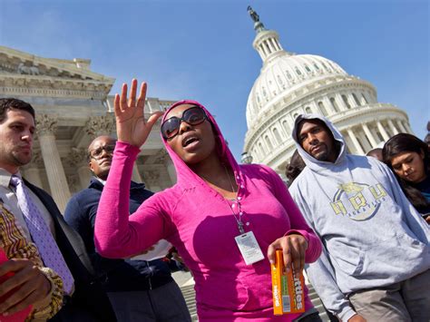 Trayvon Martin shooting sparks "hoodie" movement