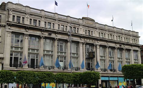 Apple in talks to open its first retail store in Dublin