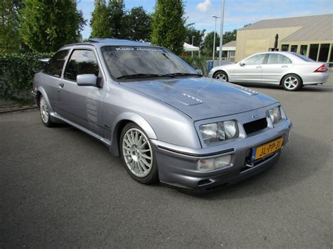 Car Show Outtake: 1986 Ford Sierra RS Cosworth - Leaving The XR4(T)i In ...