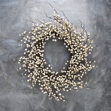 White Berry Wreath | Magnolia