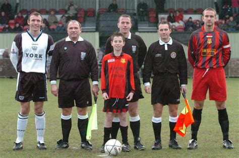 Sittingbourne FC Club, Mascot, 26/11/05