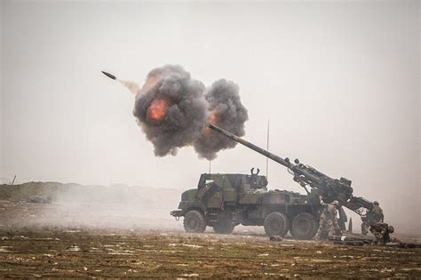 CAESAR: France's Self-Propelled Artillery System Now in Ukraine - 19FortyFive