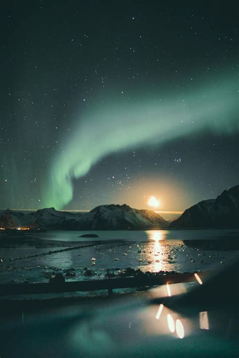 Amazingly Beautiful | Northern lights norway, Northern lights, Lofoten