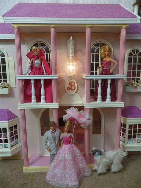 Barbie Magical Mansion by Mattel, 1990 Barbie Doll House, I'm A Barbie Girl, Barbie Life, Barbie ...