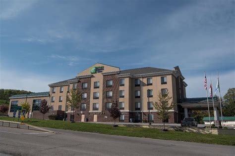 Holiday Inn Express Hotel & Suites North East - Erie I-90 Exit 41, North East (PA) | Best Price ...