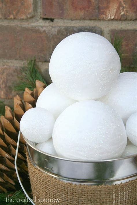 DIY Snowballs | Outdoor christmas diy, Diy, Winter decor