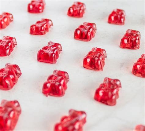 Is Gelatin Vegan? Plus, 5 Plant-Based Alternatives