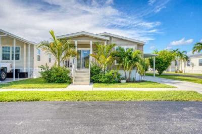 Paradise Village Mobile Home Park in Davie, FL | MHVillage