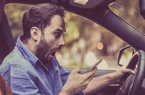 Quit These 10 Bad Driving Habits To Remain Crash-Free – eTags – Vehicle ...