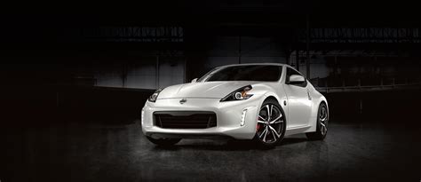 Nissan 370Z Coupe Sports Car | Nissan USA