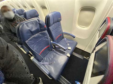 Delta 767-300 Comfort Plus review (don’t call it Premium Economy ...