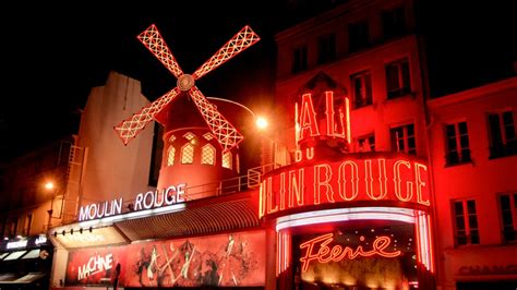 Nightlife in Paris | Evening Entertainment Paris | Moulin Rouge | Cabaret