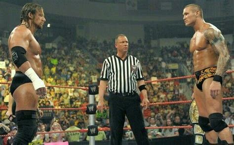 Triple H Vs Randy Orton | Wwe entertainment, Wwf, Pro wrestling