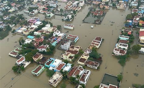 Tamil Nadu Flood Relief: Tamil Nadu Government Moves Supreme Court, Centre vs States, Cylone ...