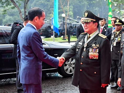 Sekretariat Kabinet Republik Indonesia | Presiden Jokowi Sampaikan Penganugerahan Pangkat ...