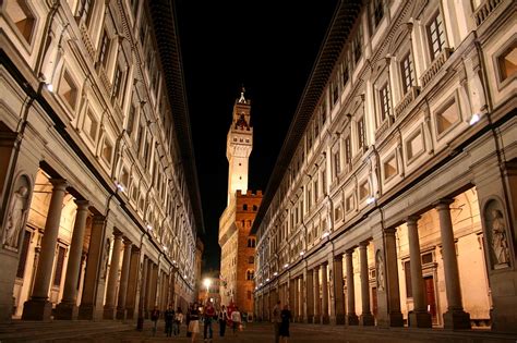 File:Uffizi Gallery, Florence.jpg - Wikipedia, the free encyclopedia