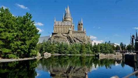 BREAKING: HBO Nearing Deal for 7-Season Harry Potter Series - WDW News ...