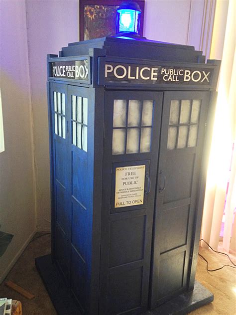 This TARDIS Bookshelf DIY is Actually Bigger on The Inside - Our Nerd Home