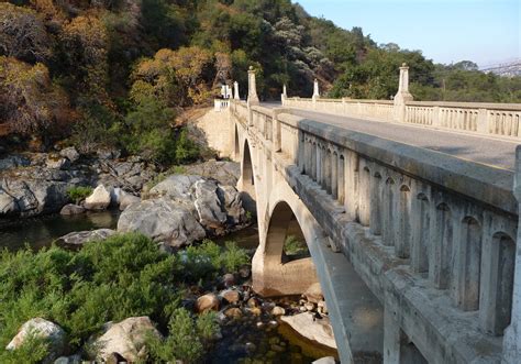 File:Sequoia National Park - Kaweah River and Pumpkin Hollow Bridge.JPG