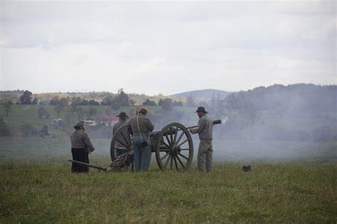 Civil War reenactments offer live history lessons | Union an… | Flickr