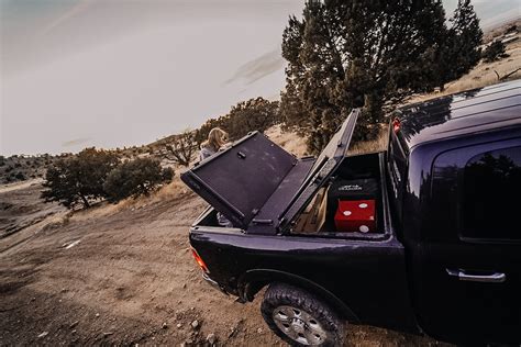 Diamondback HD Truck Bed Cover | Huntin' Fool