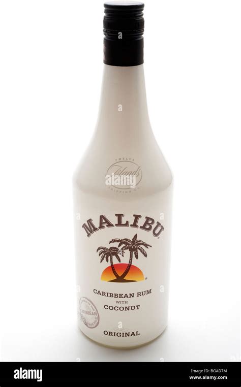 Bottle malibu rum coconut liquer hi-res stock photography and images ...