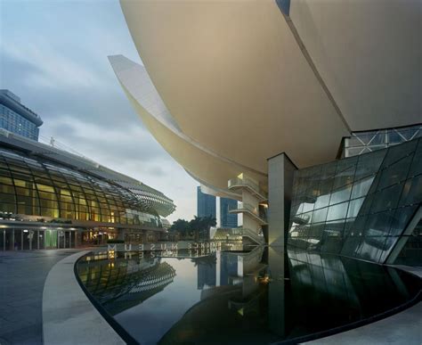 Safdie Architects - Project - The ArtScience Museum at Marina Bay Sands - Image-8 | Museum ...