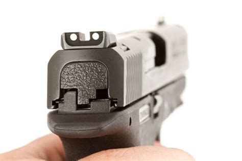 The Best Iron Sights for Concealed Carry Pistols - Handguns