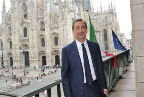 Giuseppe Sala, sindaco di Milano: "Immigrati africani vero problema"