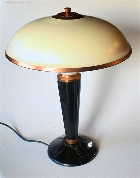 Antiques Atlas - Art Deco Bakelite Table Lamp Eileen Gray For Jumo