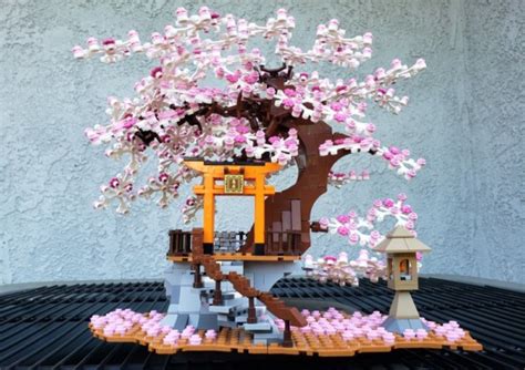 Review: NewRice Sakura Tree Inari Shrine (LEGO) - YuenX