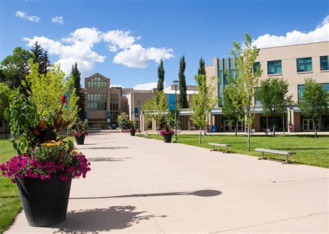 Mount Royal University, Canada - Ranking, Reviews, Courses, Tuition Fees