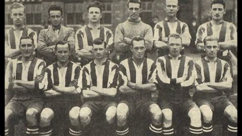 Reading FC Team Groups 1920s - YouTube