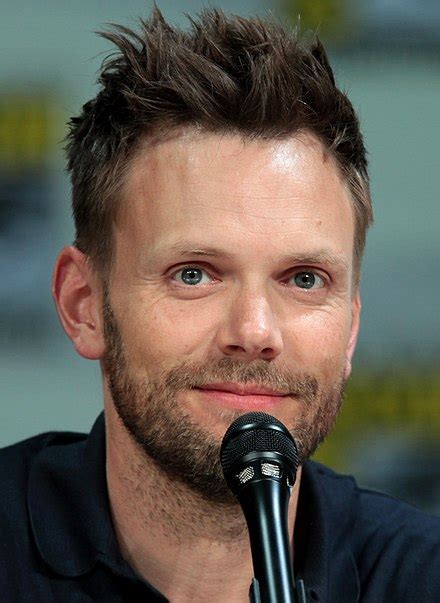 Joel McHale - Simple English Wikipedia, the free encyclopedia