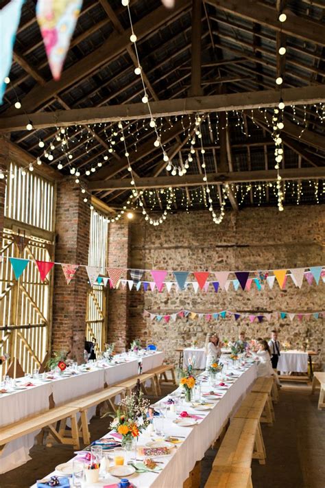 35 Beautiful Wedding Bunting Ideas for your Big Day | Mrs to Be