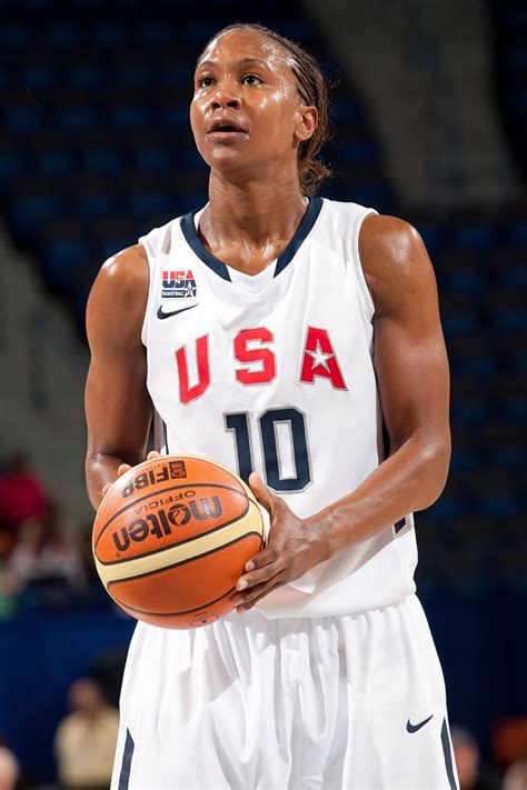 Playing Off of Faith With Tamika Catchings - Beliefnet.com