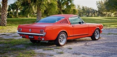 1966 Mustang GT 2+2 Fastback - Revology Cars