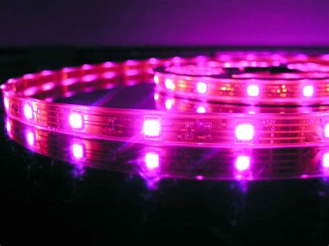 LED Strip RGB Flexible Waterproof (IP68) - 30 LEDs/m - per 50cm - BuyLEDStrip.com
