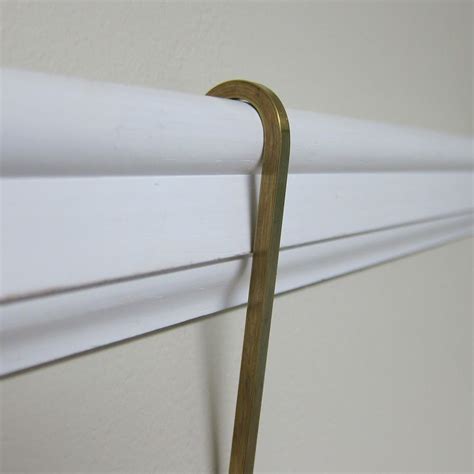 6 Reasons to Install Picture Rail Molding in Today's Homes